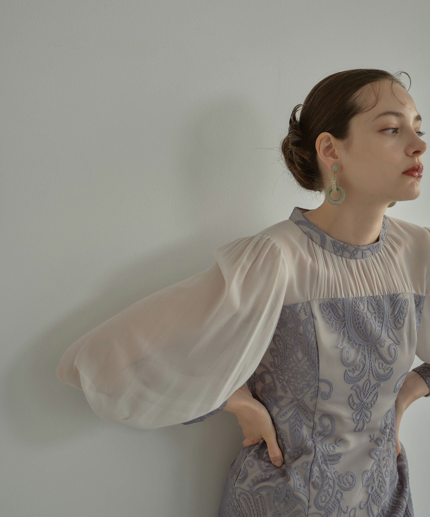 アンドレスド ダマスクギャザードレス 結婚式 お呼ばれ ドレス