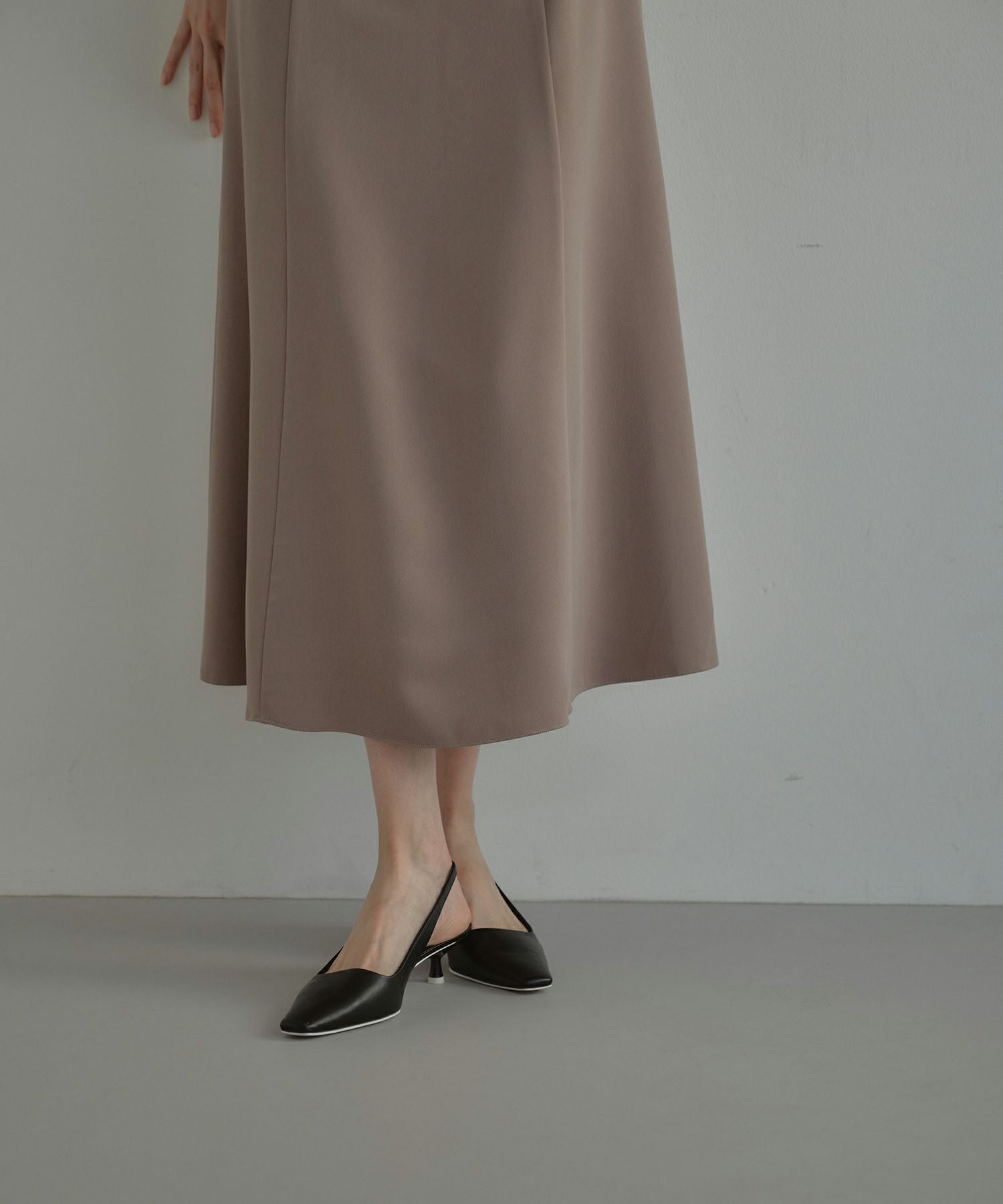 sleeve embroidery dress | ANDRESD