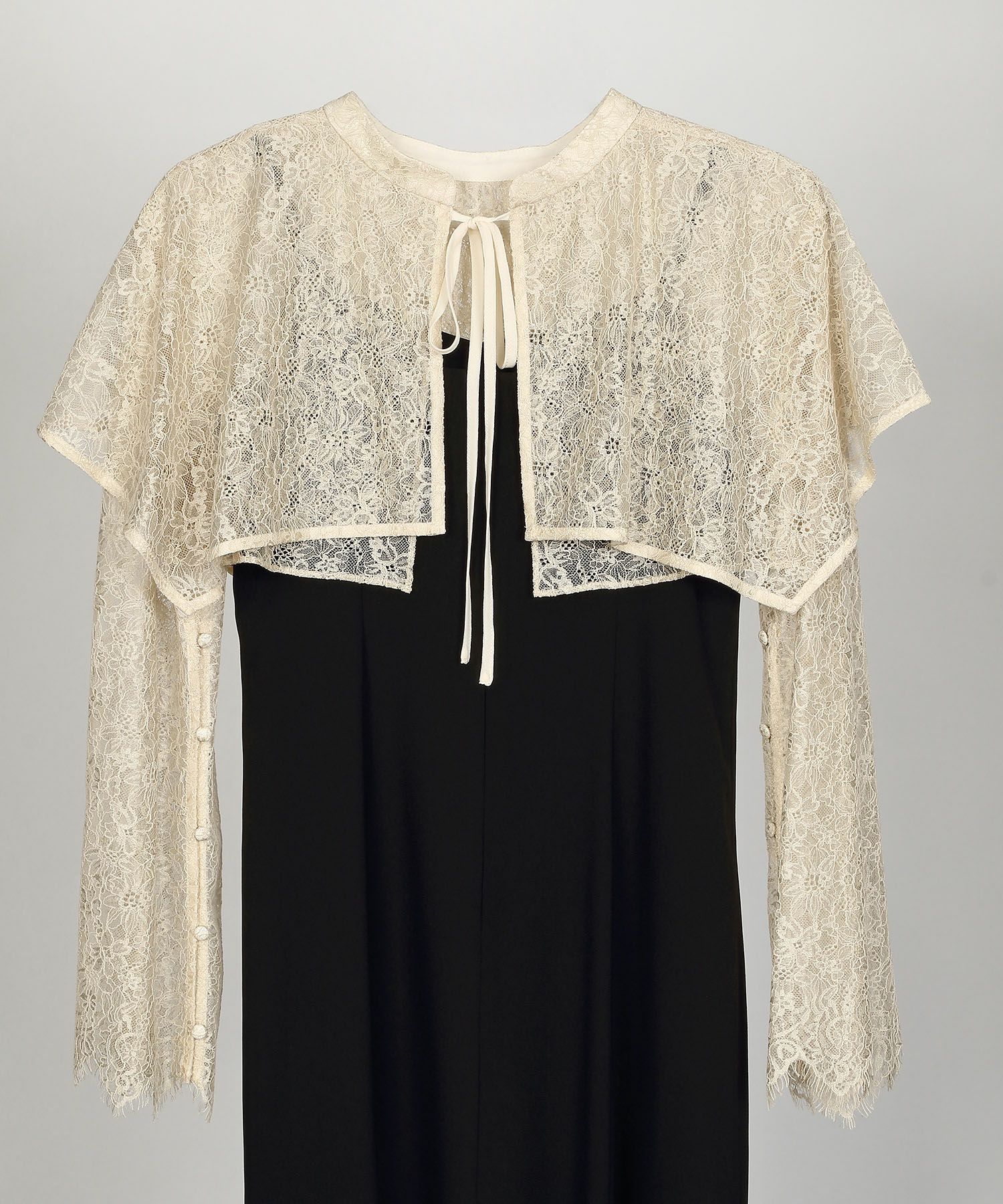 layered cape dress | ANDRESD