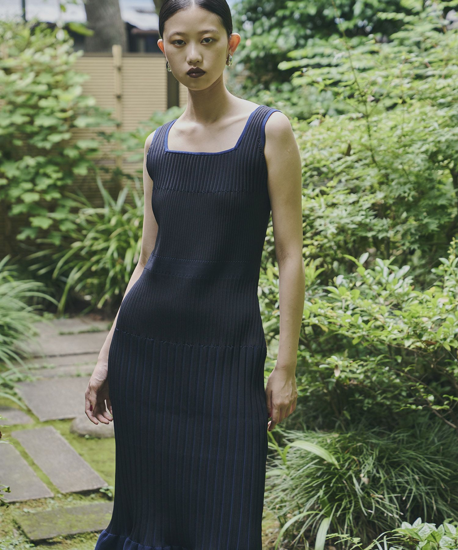 mermaid hem rib knit dress | ANDRESD mermaid hem rib knit dress | ANDRESD