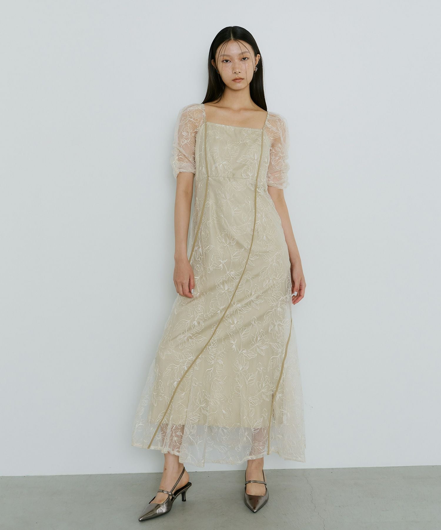 wave piping frare dress | ANDRESD