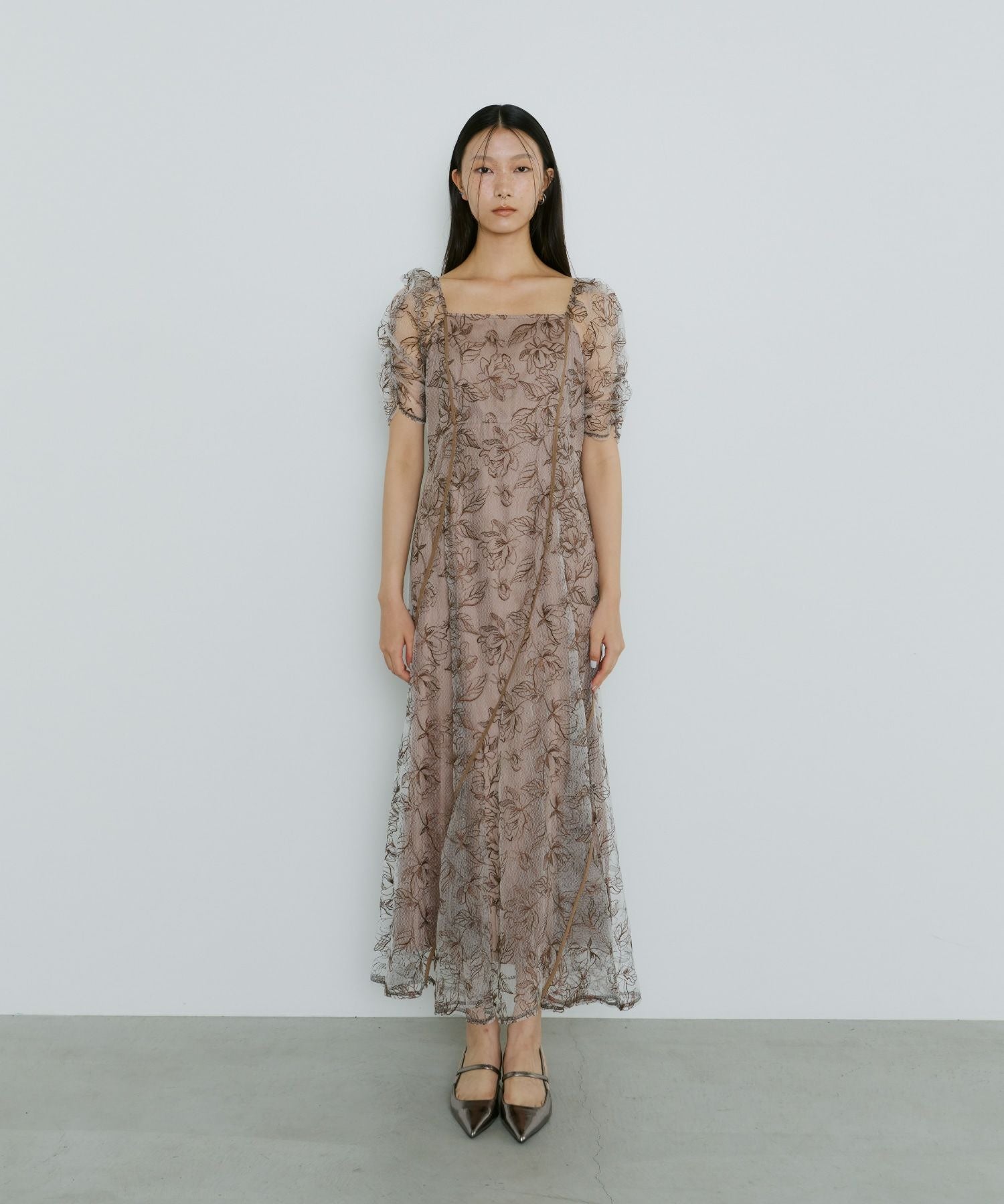 wave piping frare dress | ANDRESD