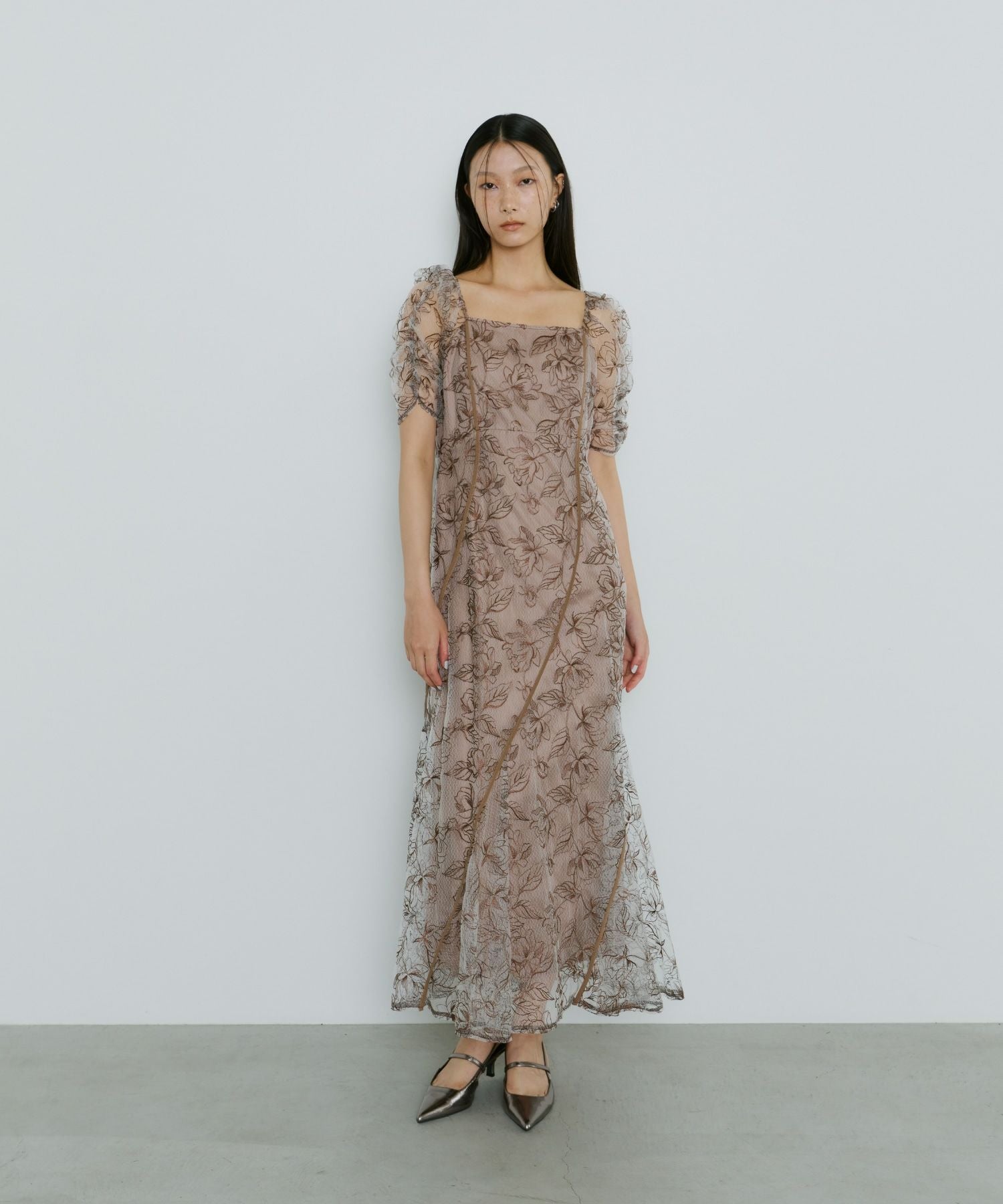 wave piping frare dress | ANDRESD