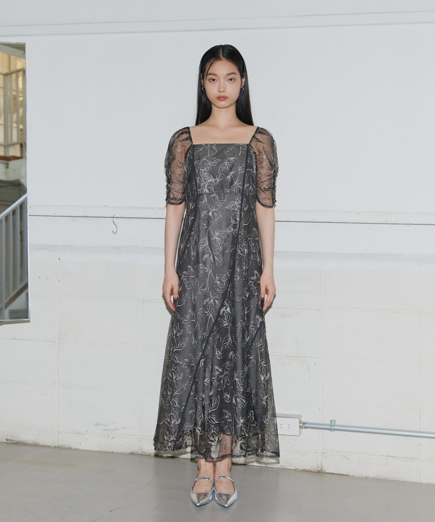 wave piping frare dress | ANDRESD