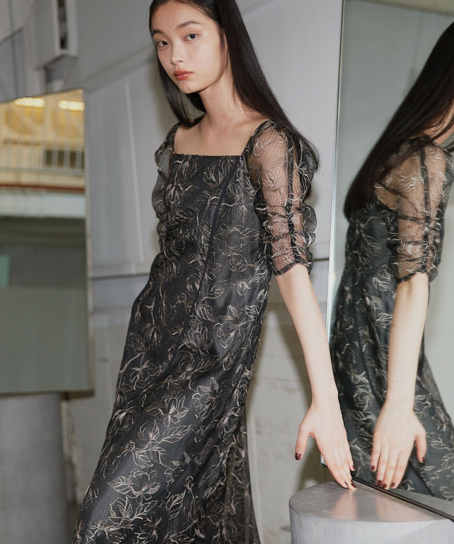 wave piping frare dress | ANDRESD