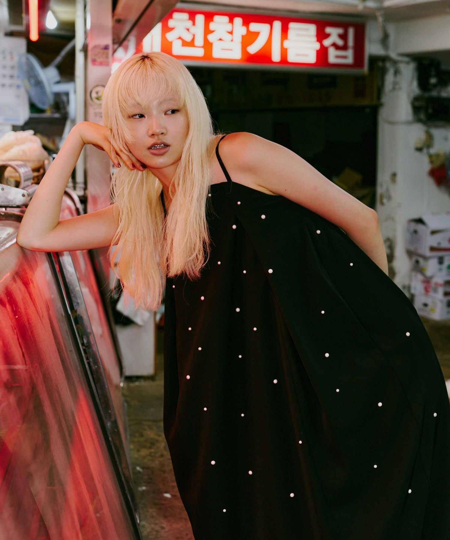 oval form pearl dress | ANDRESD