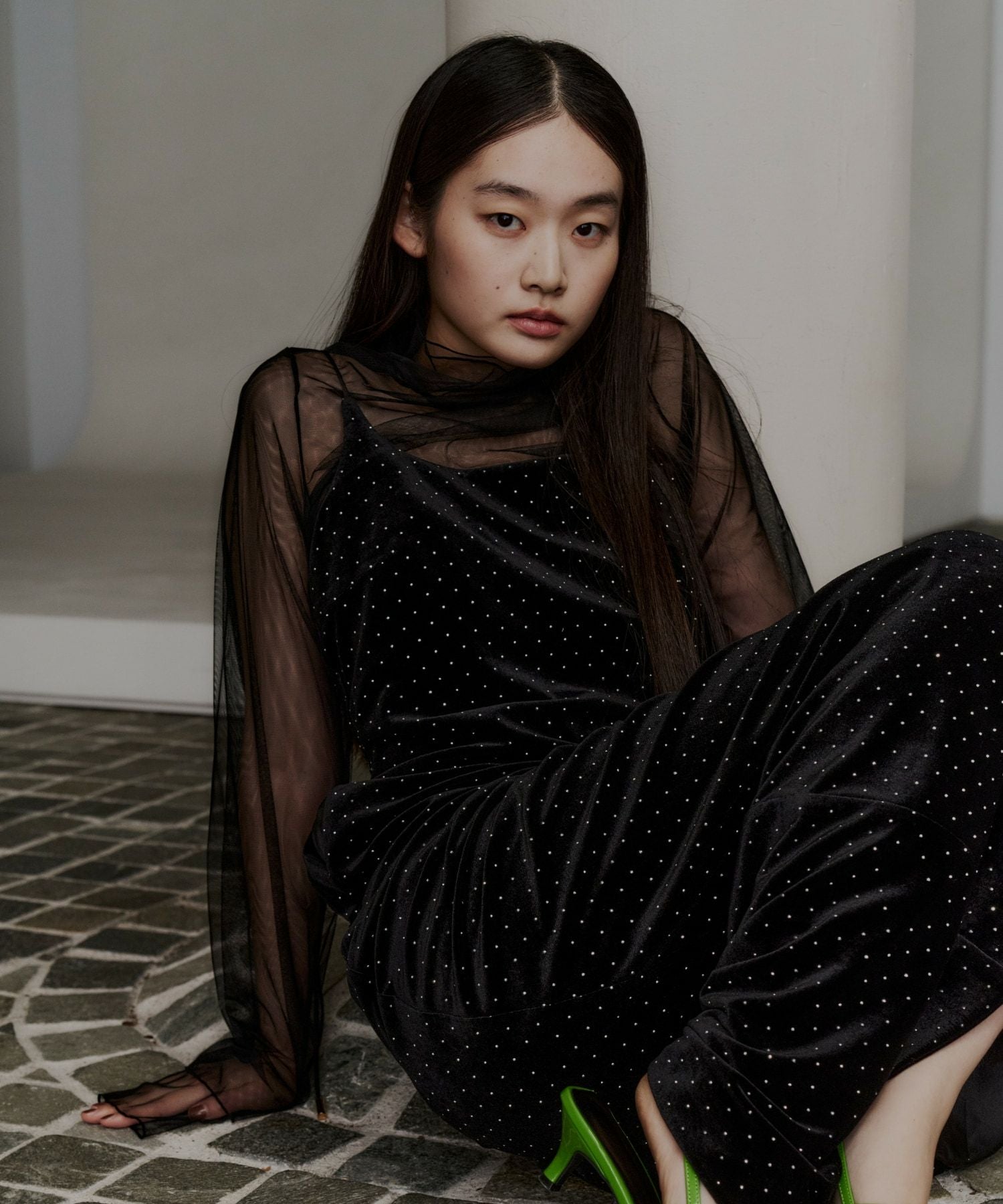 curved square velour dress | ANDRESD