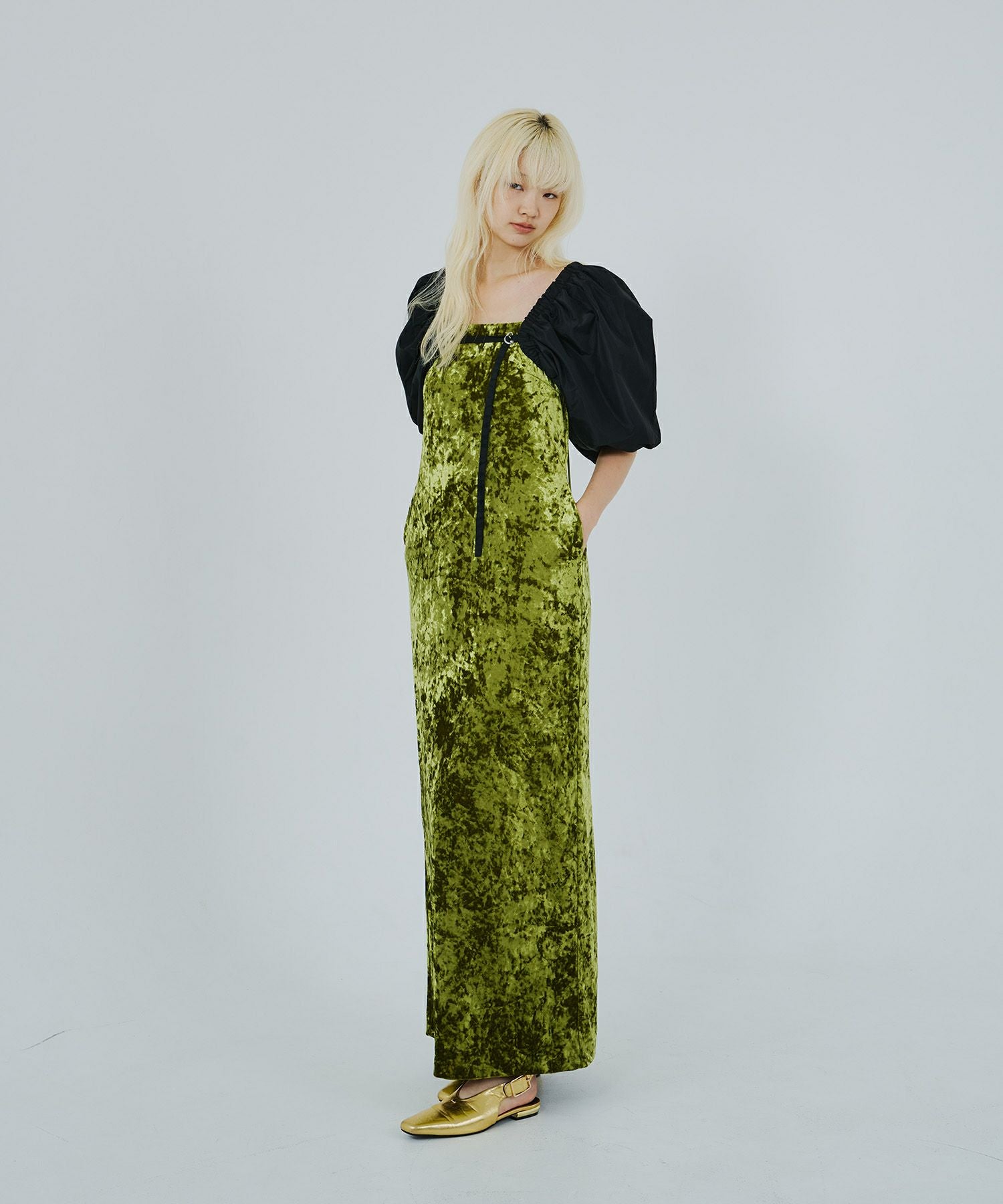 curved square velour dress | ANDRESD