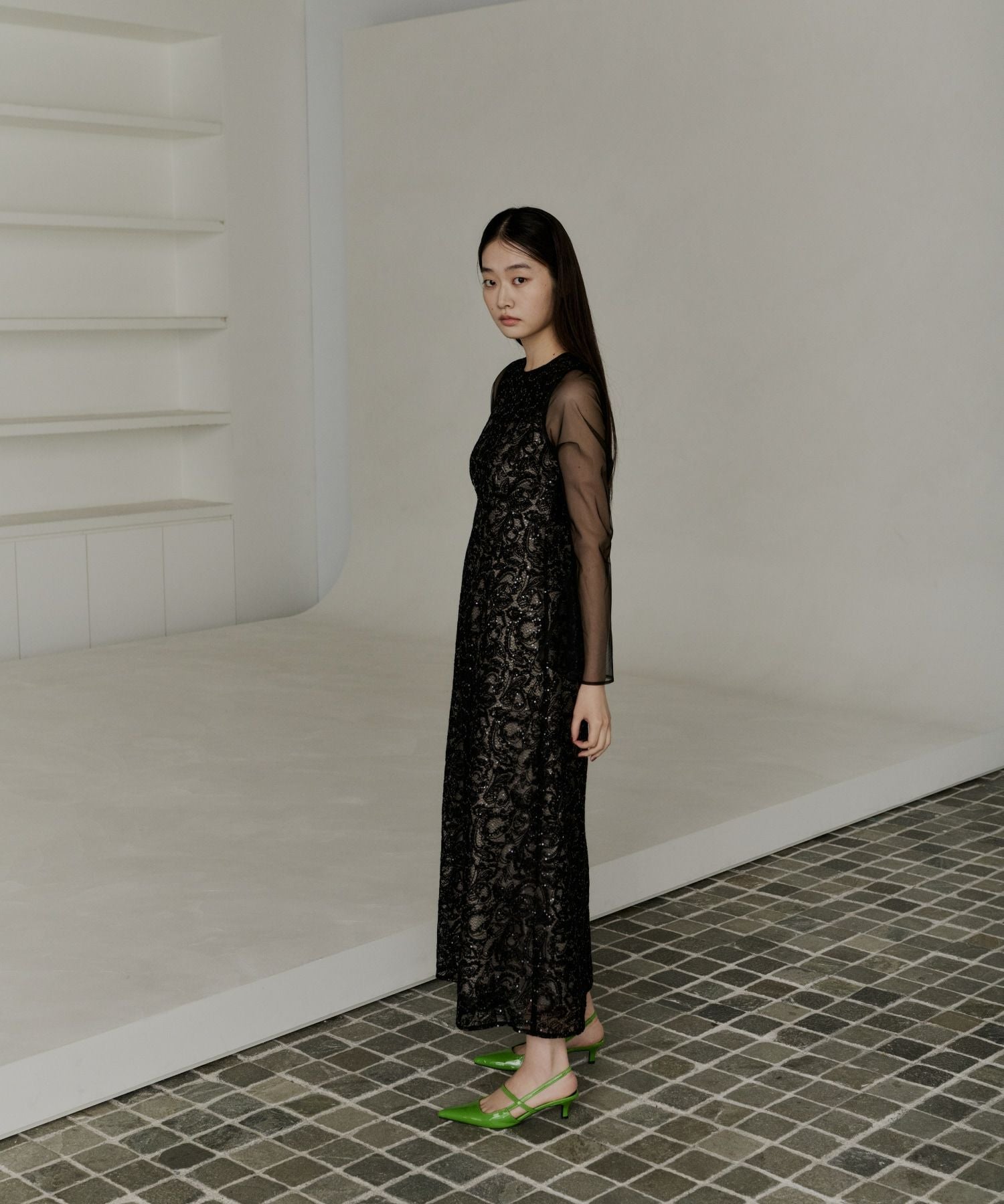 leaf embroidery back design dress | ANDRESD