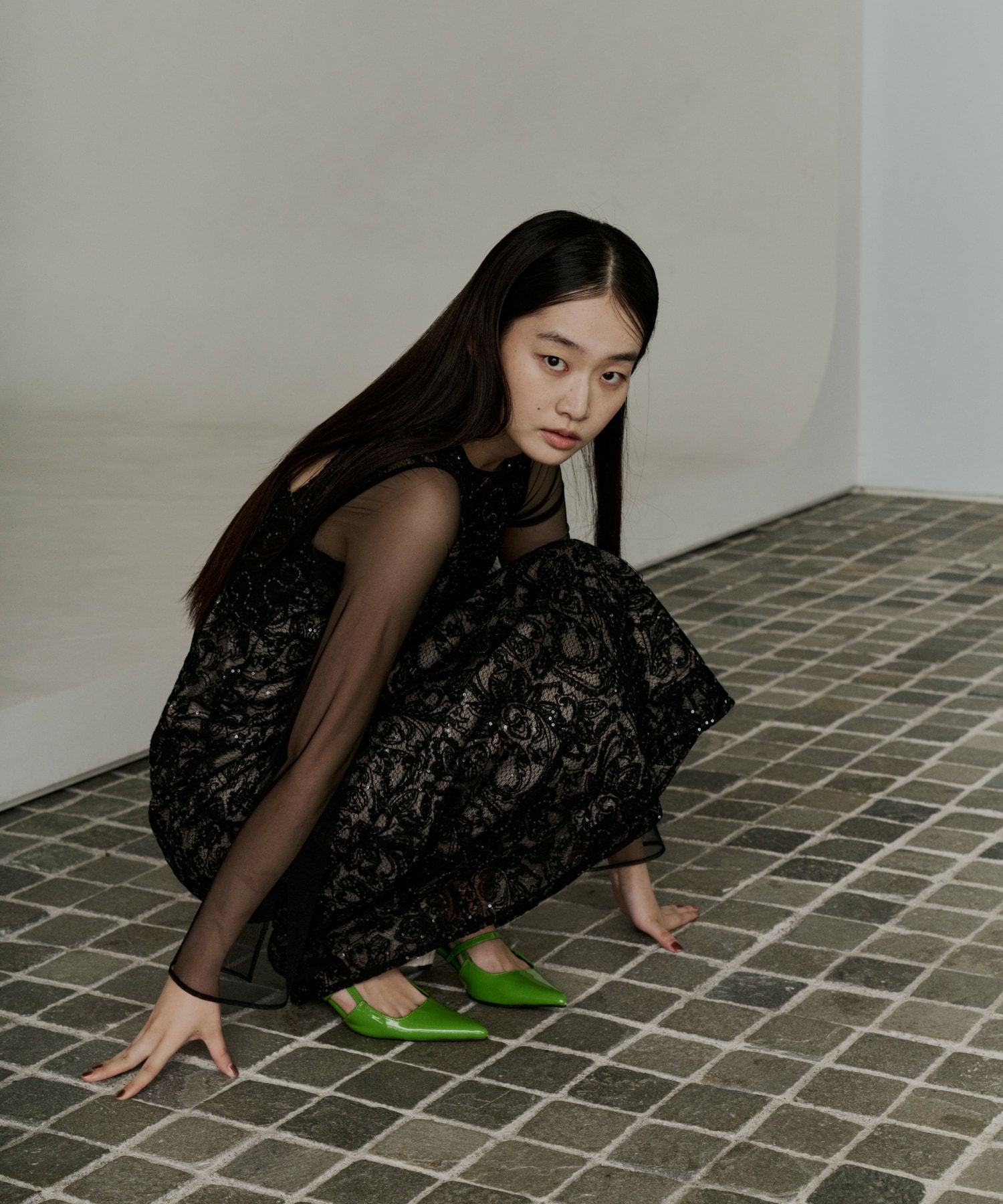 leaf embroidery back design dress | ANDRESD