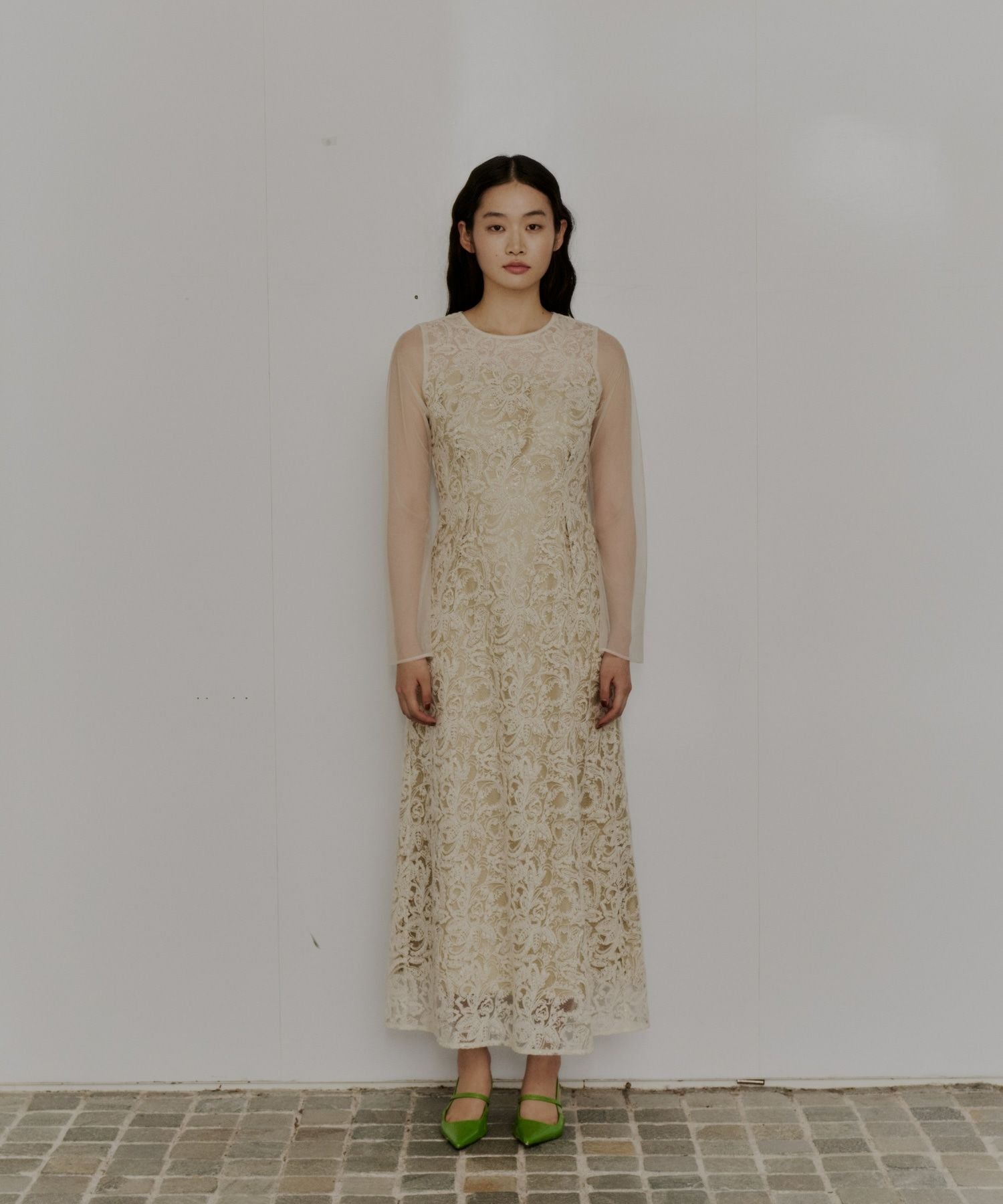 leaf embroidery back design dress | ANDRESD