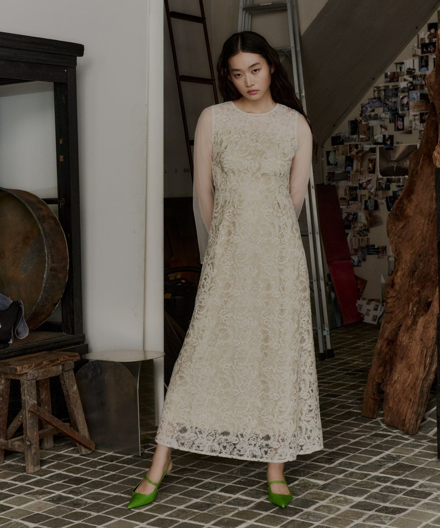 leaf embroidery back design dress | ANDRESD