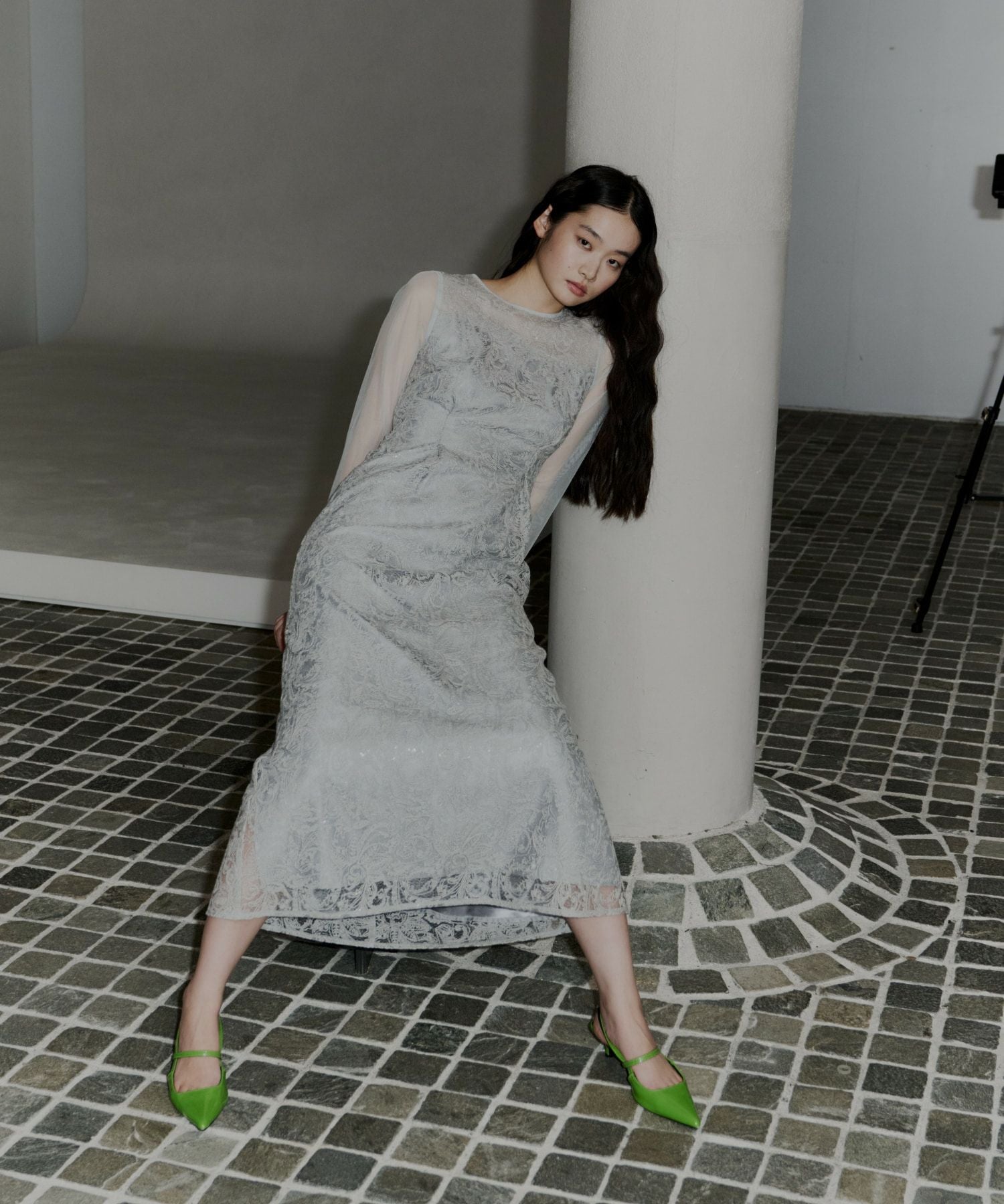 leaf embroidery back design dress | ANDRESD