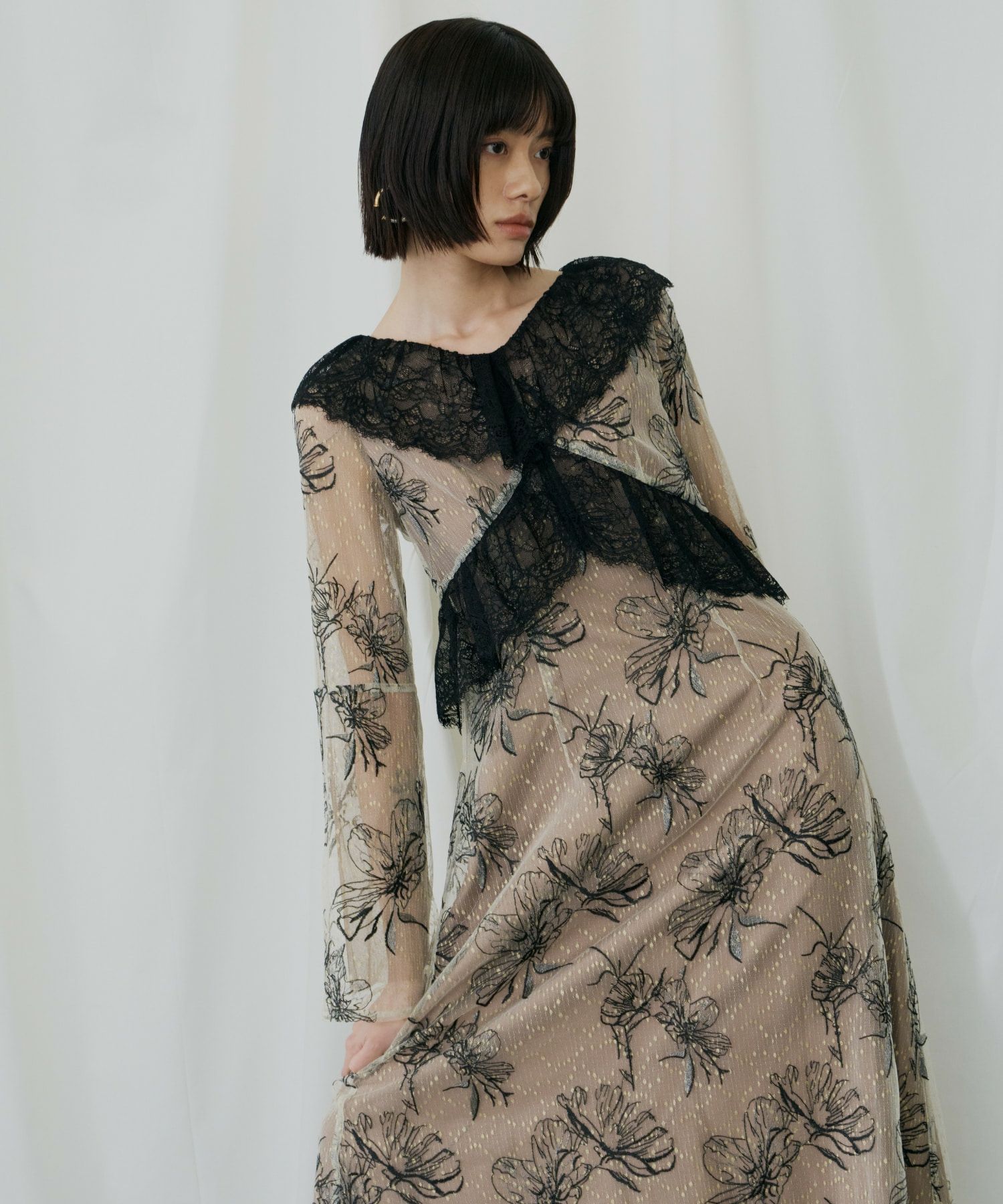 cross lace flower dress | ANDRESD