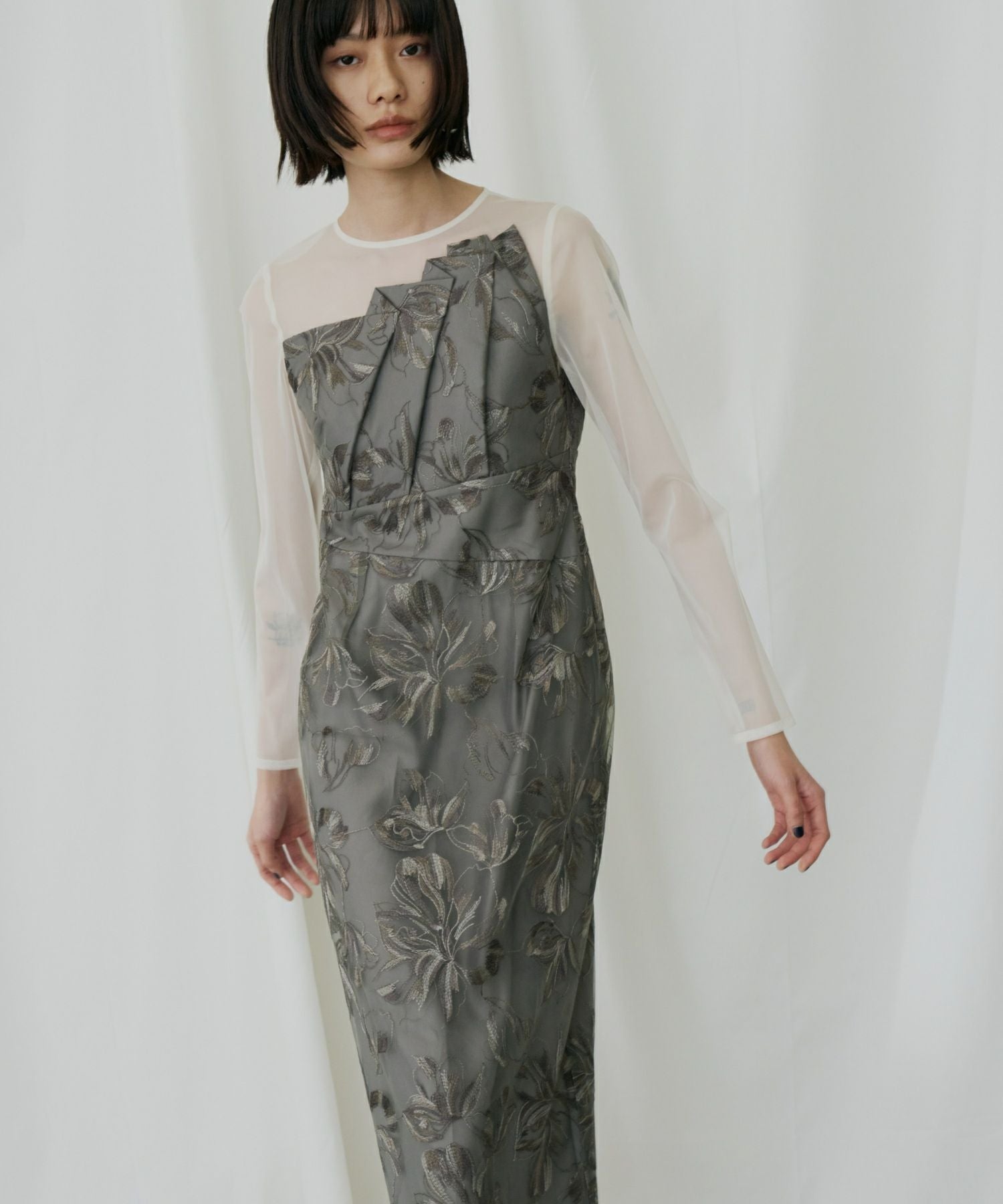 pleated front flower dress | ANDRESD