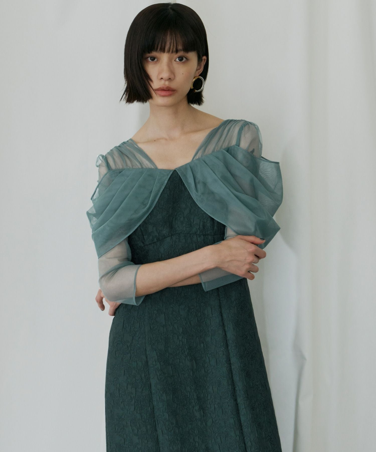 ANDRÉS D Vラインジャカードドレス オリーブグリーン tulle drape jacquard dress | ANDRESD