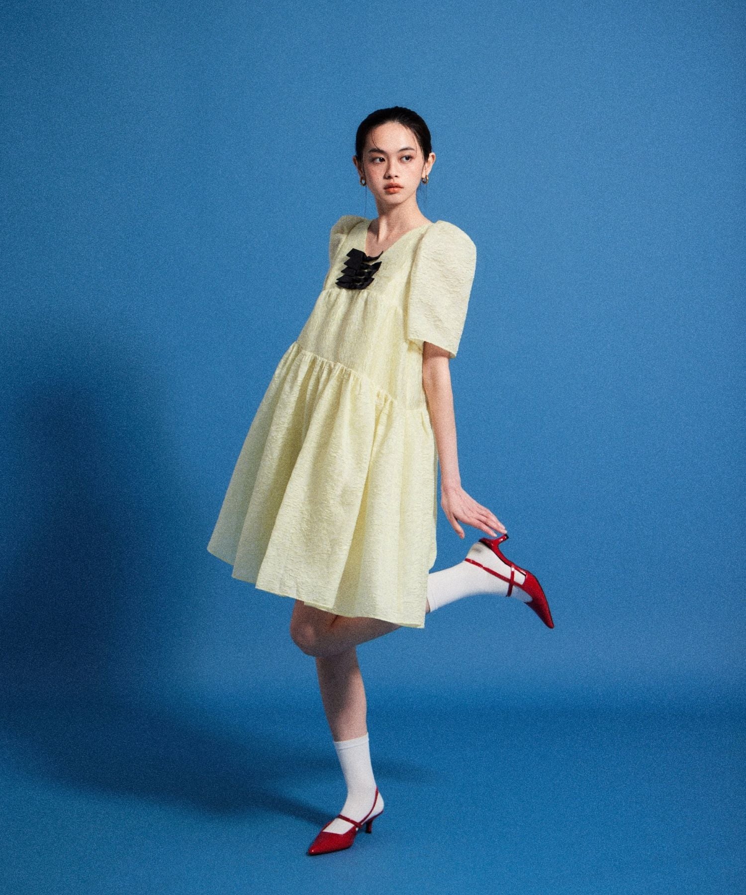 Edge Ribbon Mini Dress | ANDRESD