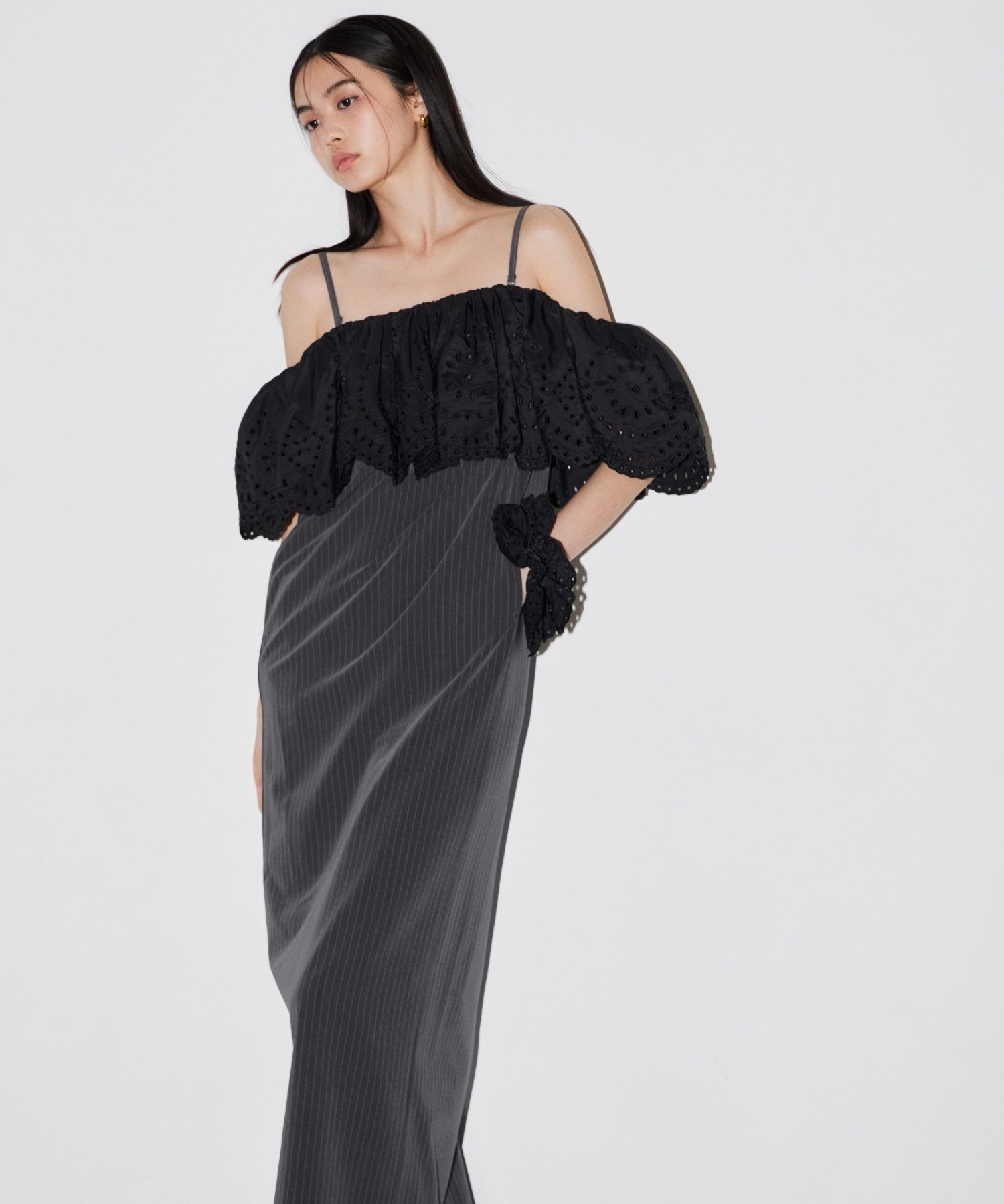 Cutwork Frill Dress | ANDRESD
