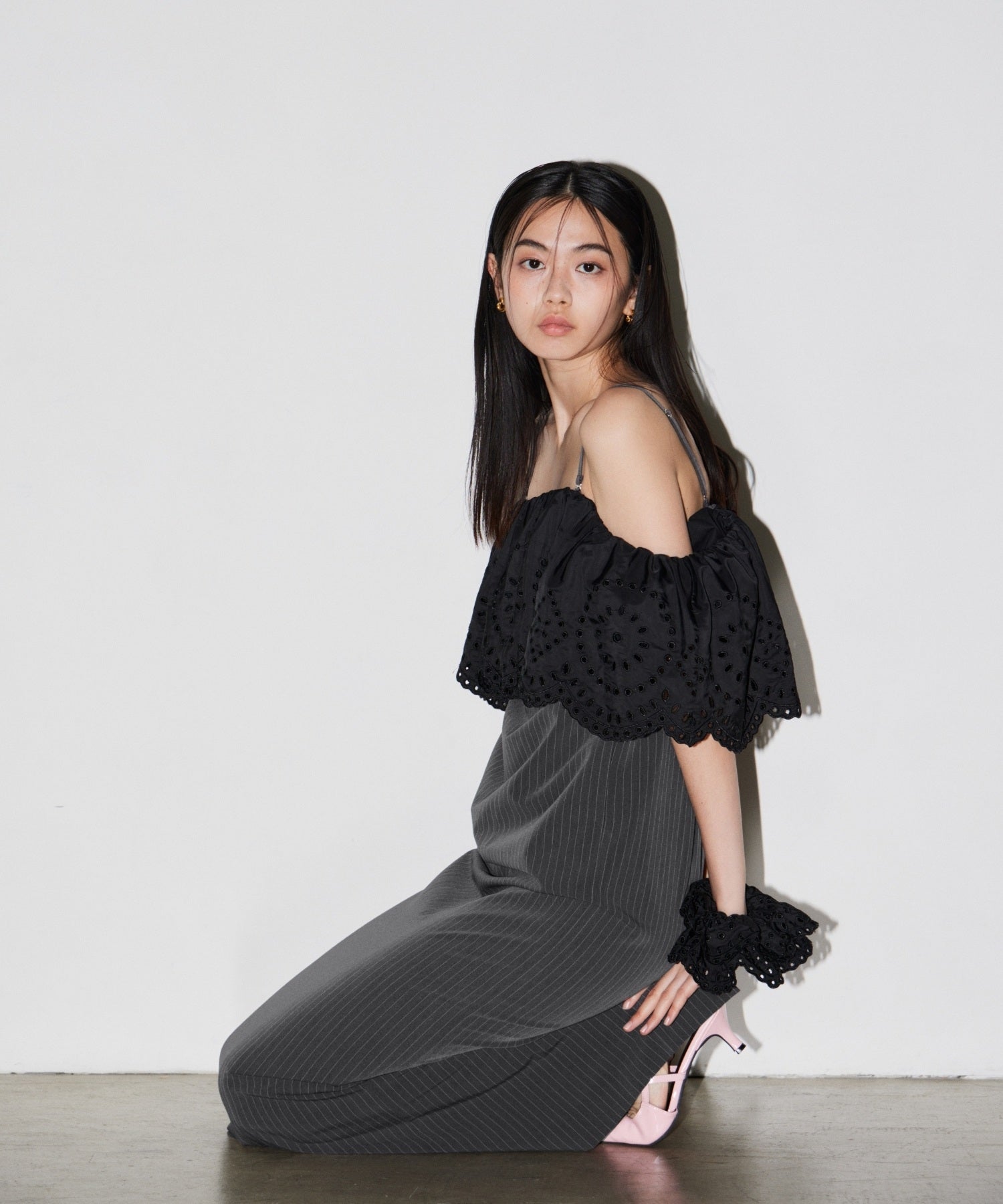 Cutwork Frill Dress | ANDRESD