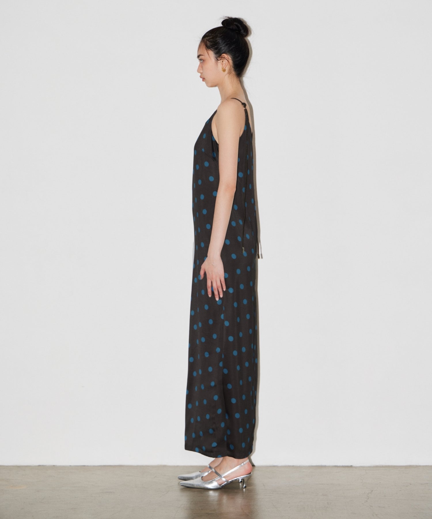 Minimal Dot Satin Dress | ANDRESD